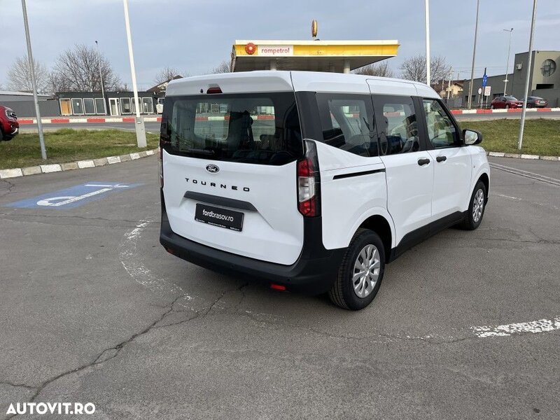 Ford Tourneo Courier